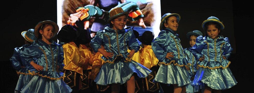 Gala Folklórika de la escuela Superior Cambridge. ©Víctor Ruiz Caballero/